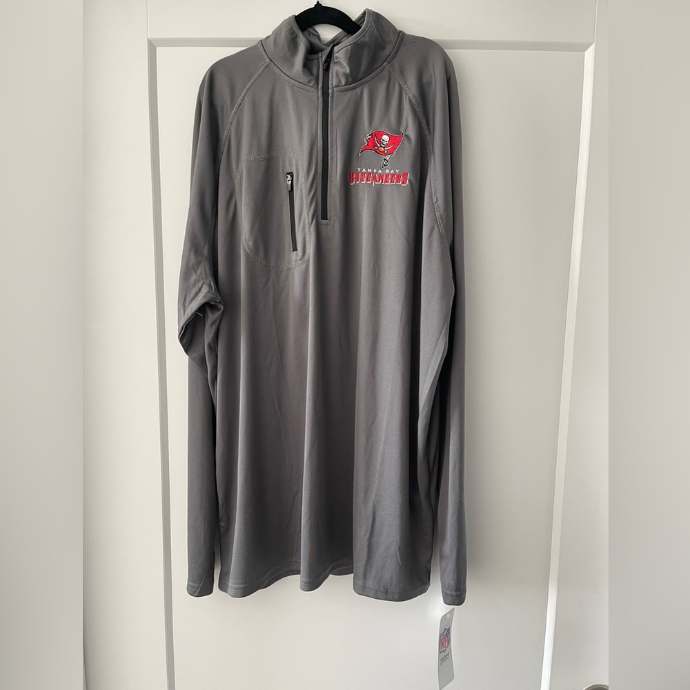 NEW Dunbrooke Tampa Bay Buccaneers NFL Softshell Jacket XL